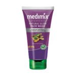 Natural Glow Face Wash By Medimix